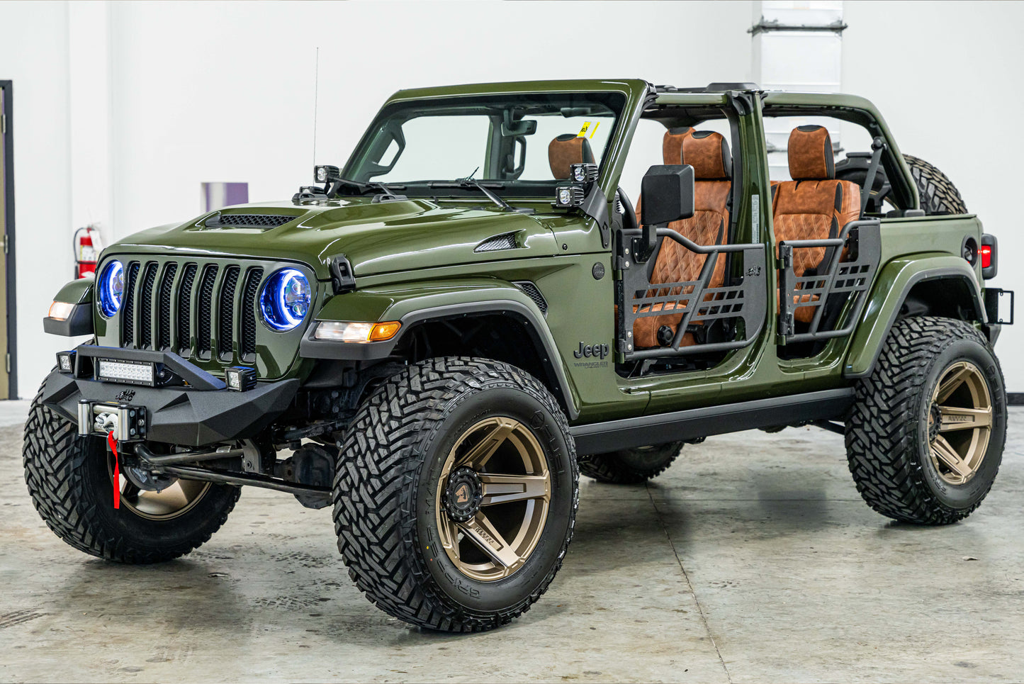 Official Apocalypse 5 Spoke RIM for Jeep and Bronco - (Bronze & Silver)